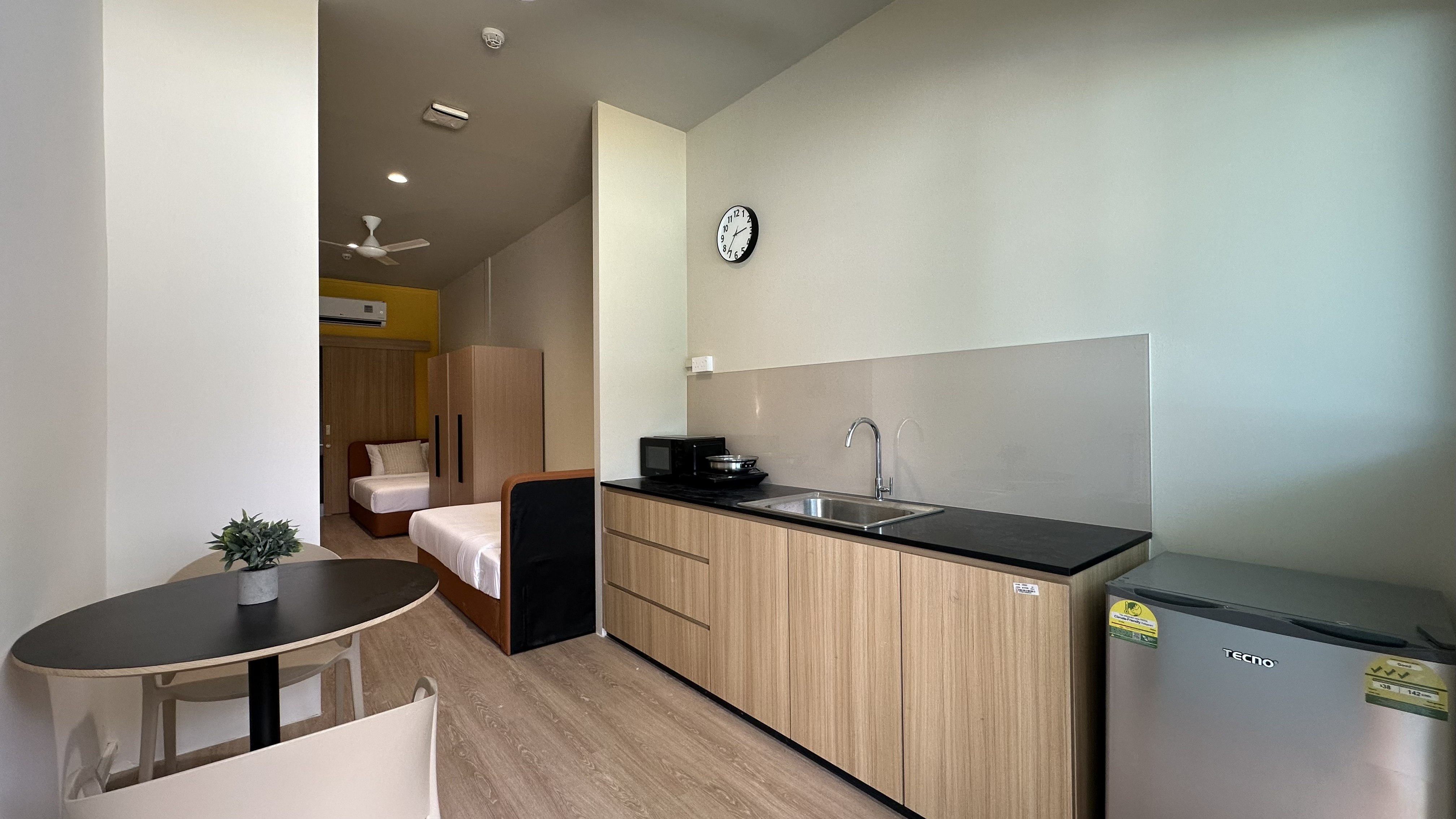 Private Room at COMMUNE on Henderson by TSTAP