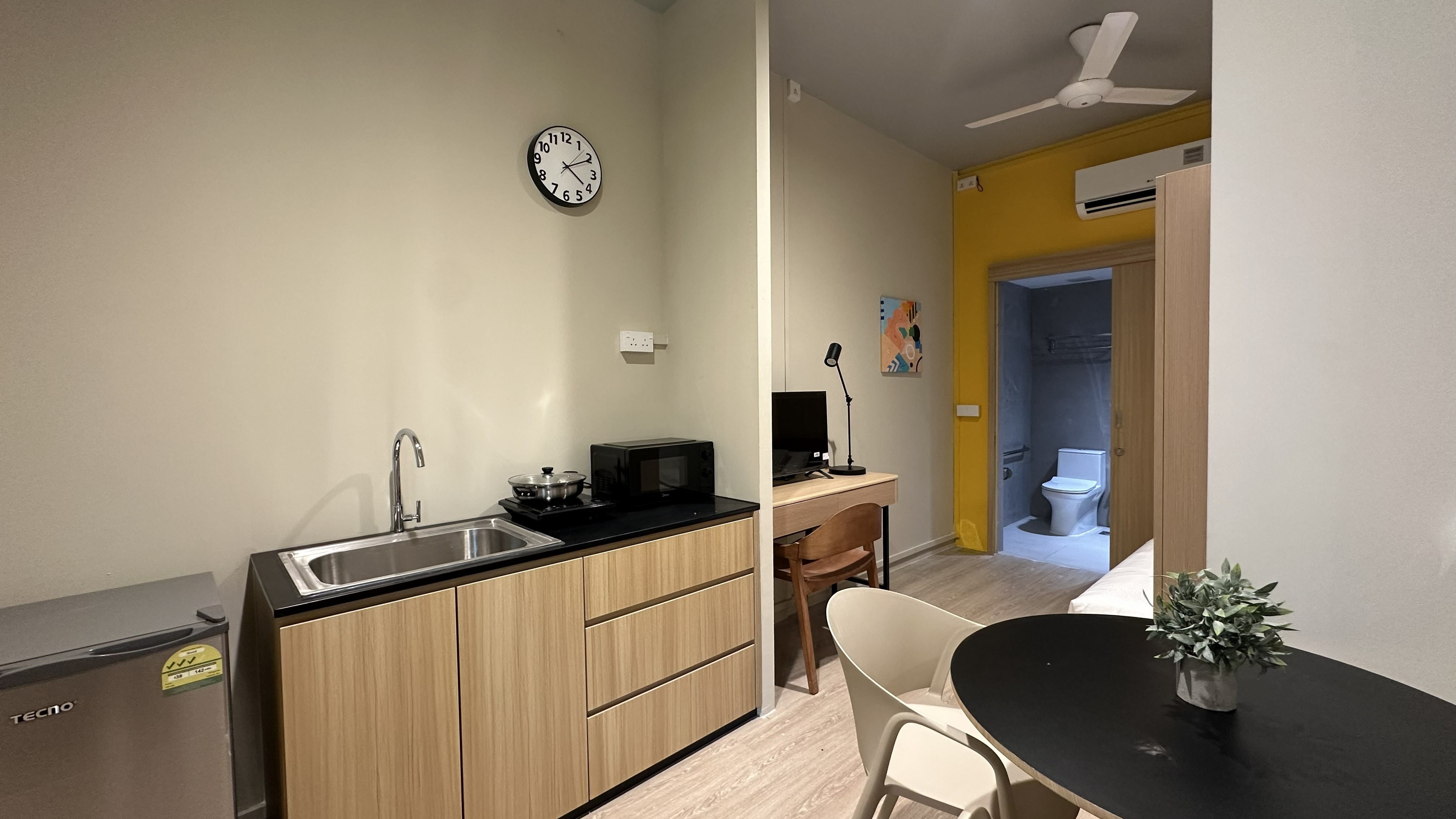 Private Room at COMMUNE on Henderson by TSTAP